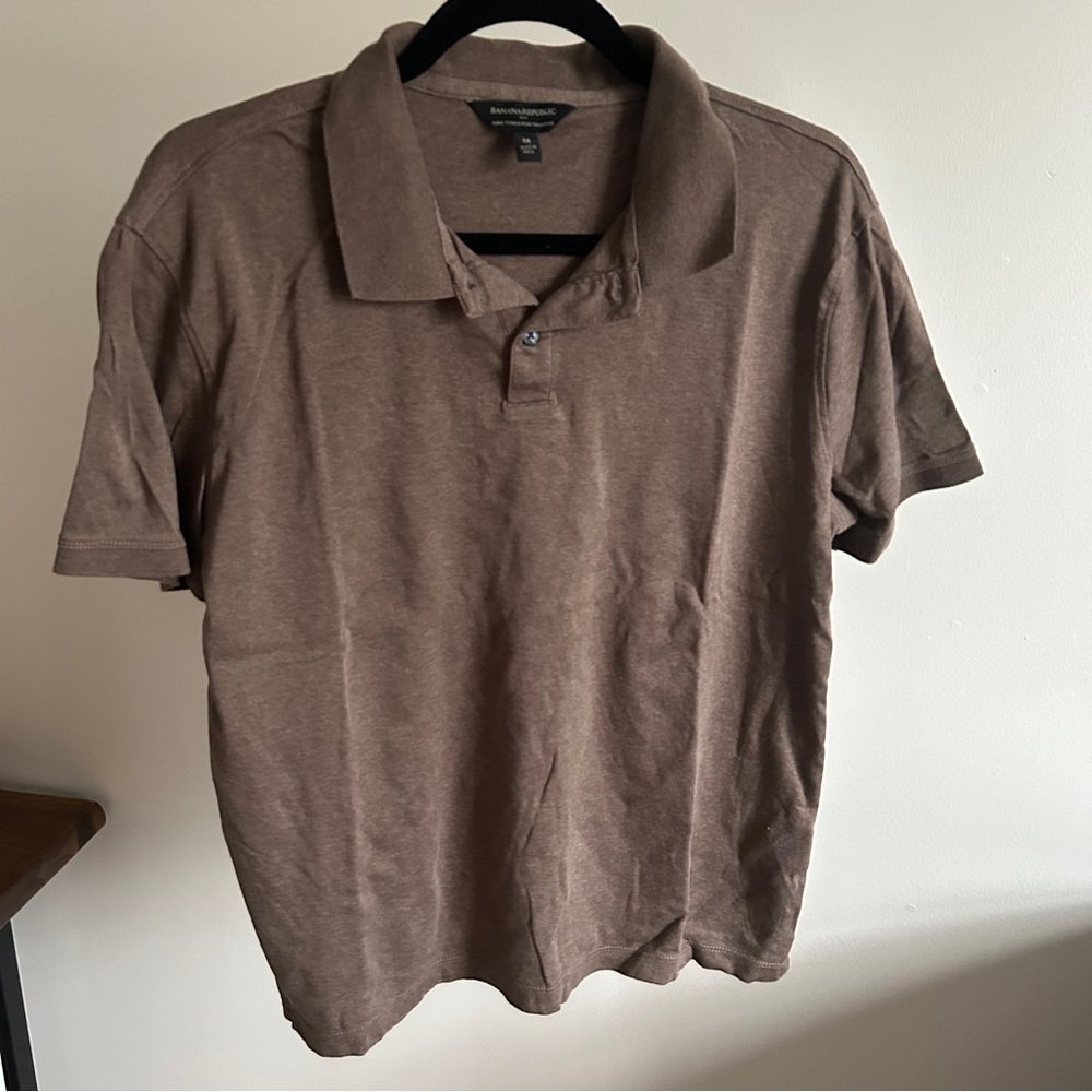 Banana Republic Men’s Luxe Touch Performance Brown Polo